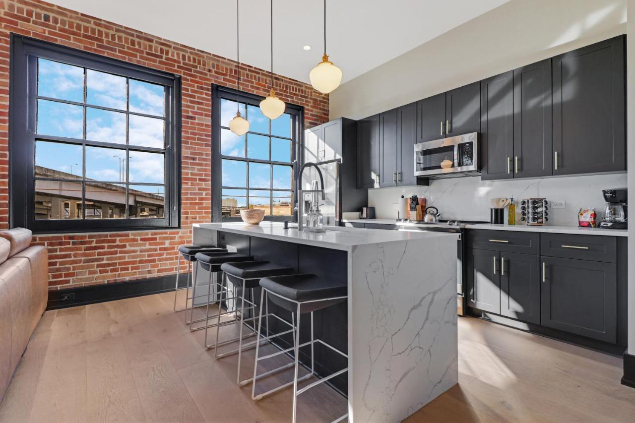 Two-Bedroom Apartment,1083274582:JPEG