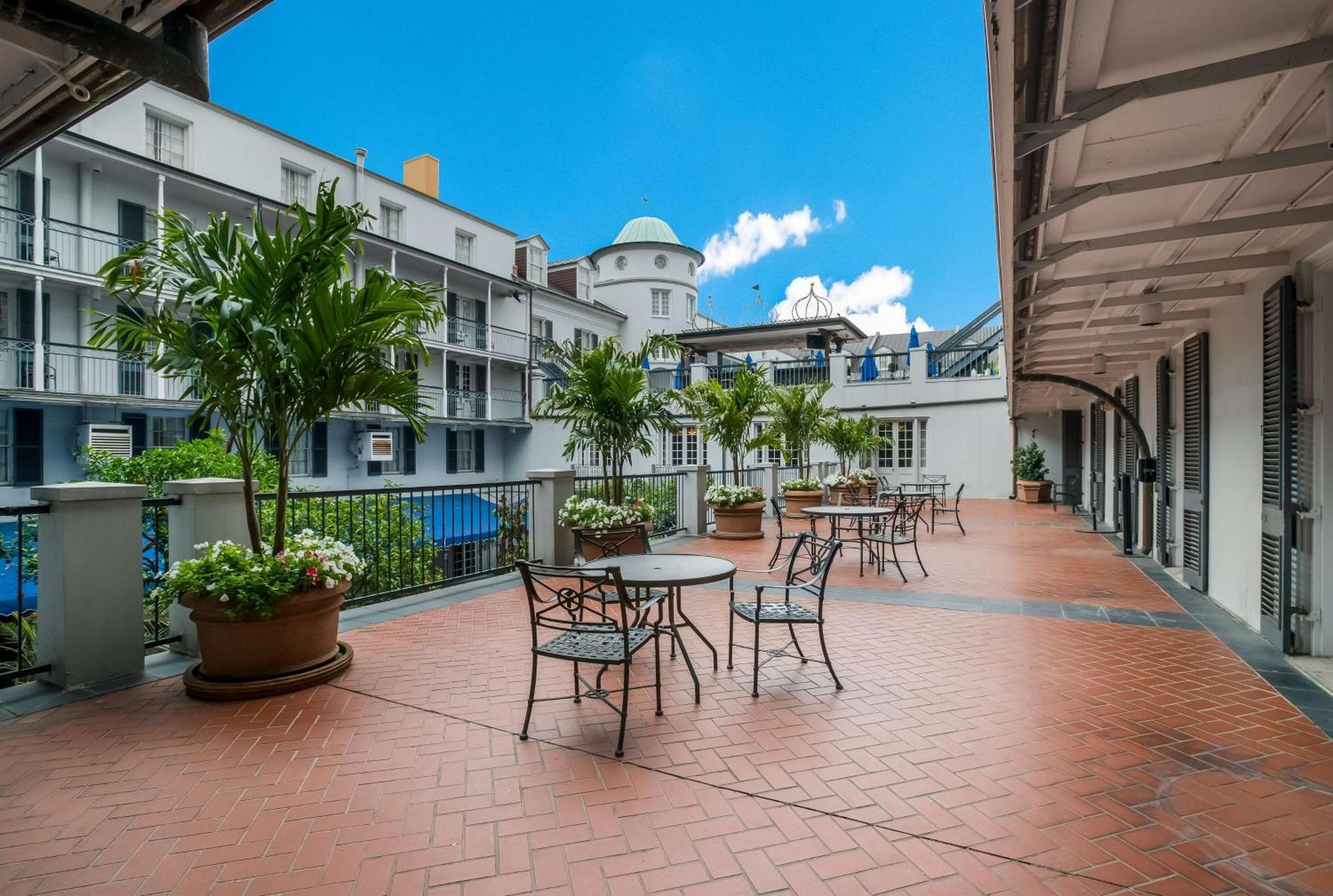 Split Level Suite, King, Semi Private Patio, View of Pool