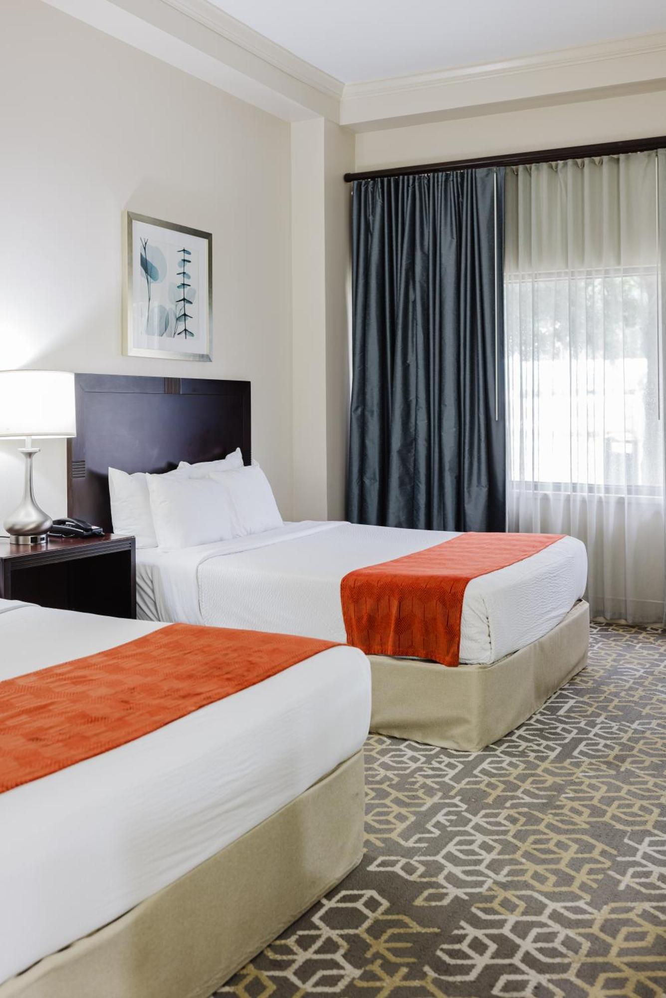 Queen Room Two Queen Beds