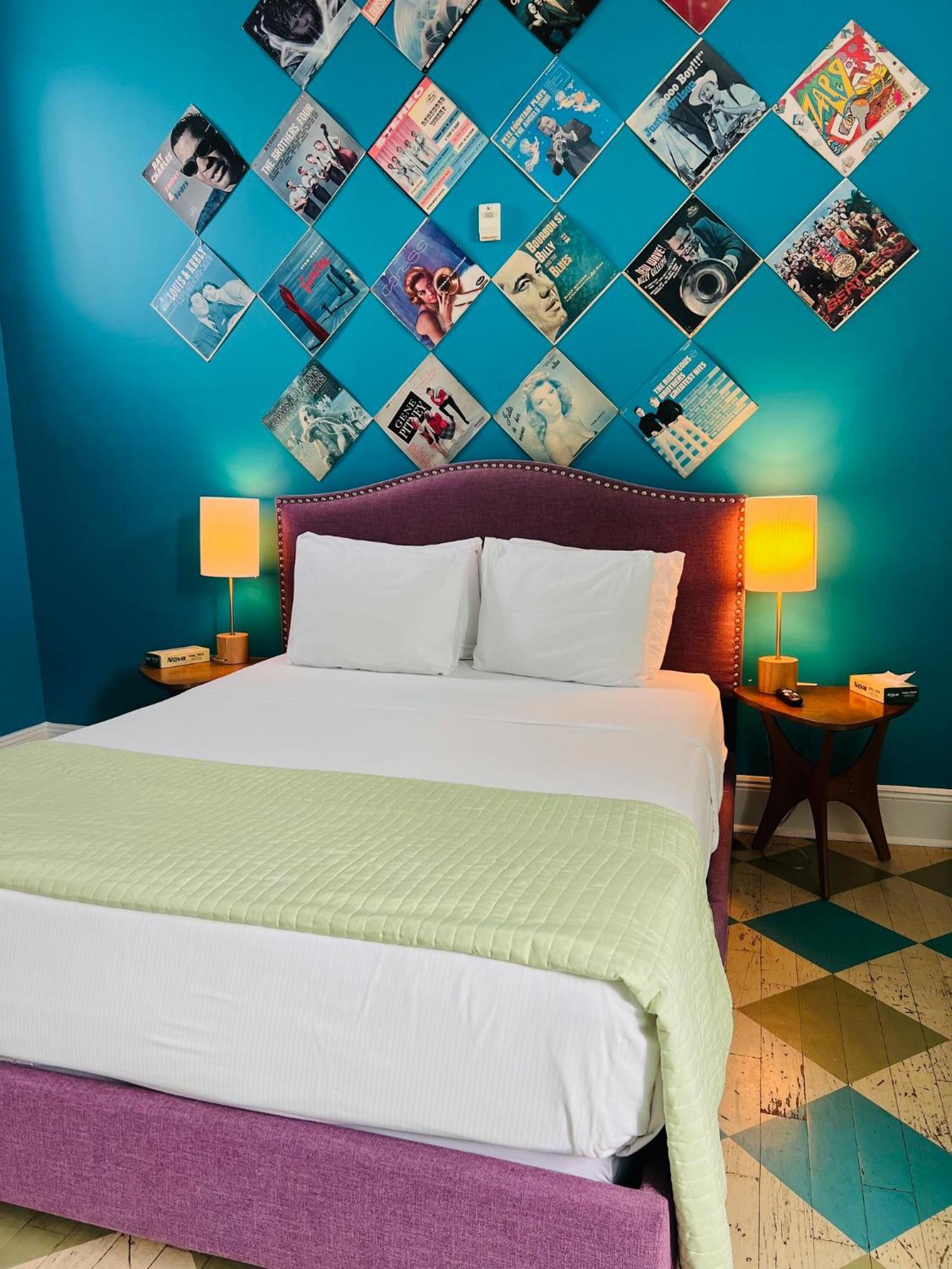Queen Room