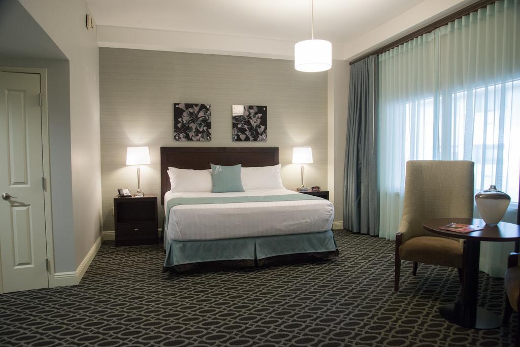King Room