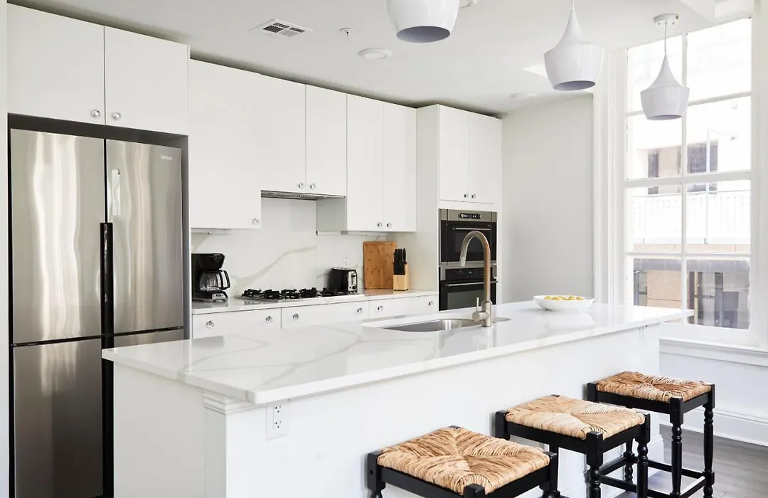 Sonder Lafayette Square-1