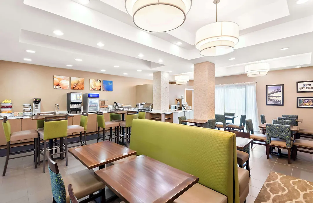 Comfort Suites New Orleans East-1