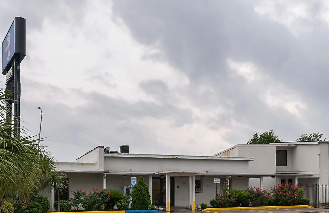 Motel 6-New Orleans, La - Near Downtown-1