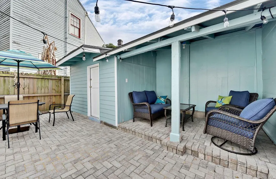 New Orleans Cottage-1