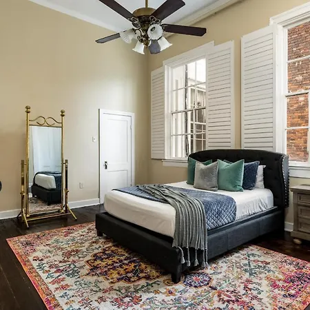 Bourbon Street Condos-2
