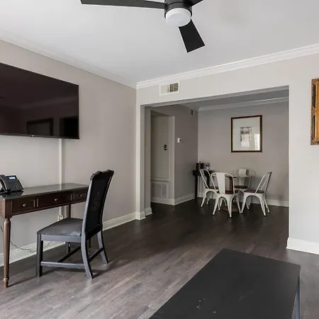 French Quarter Suites Hotel-3