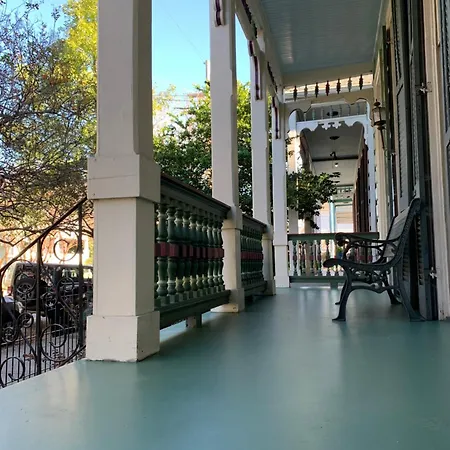 Garden District Bed And Breakfast-2