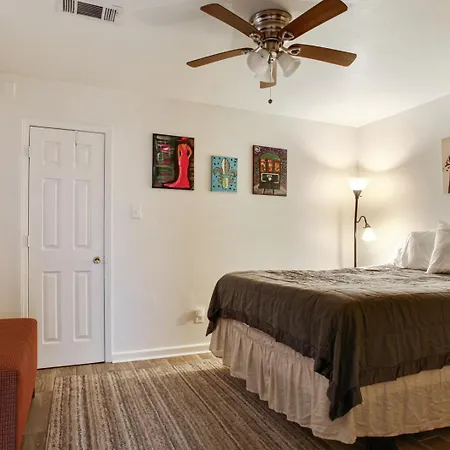 N Broad Studios-2