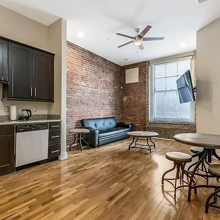 Stunning Condos - Heart Of Nola - Walk Everywhere-3